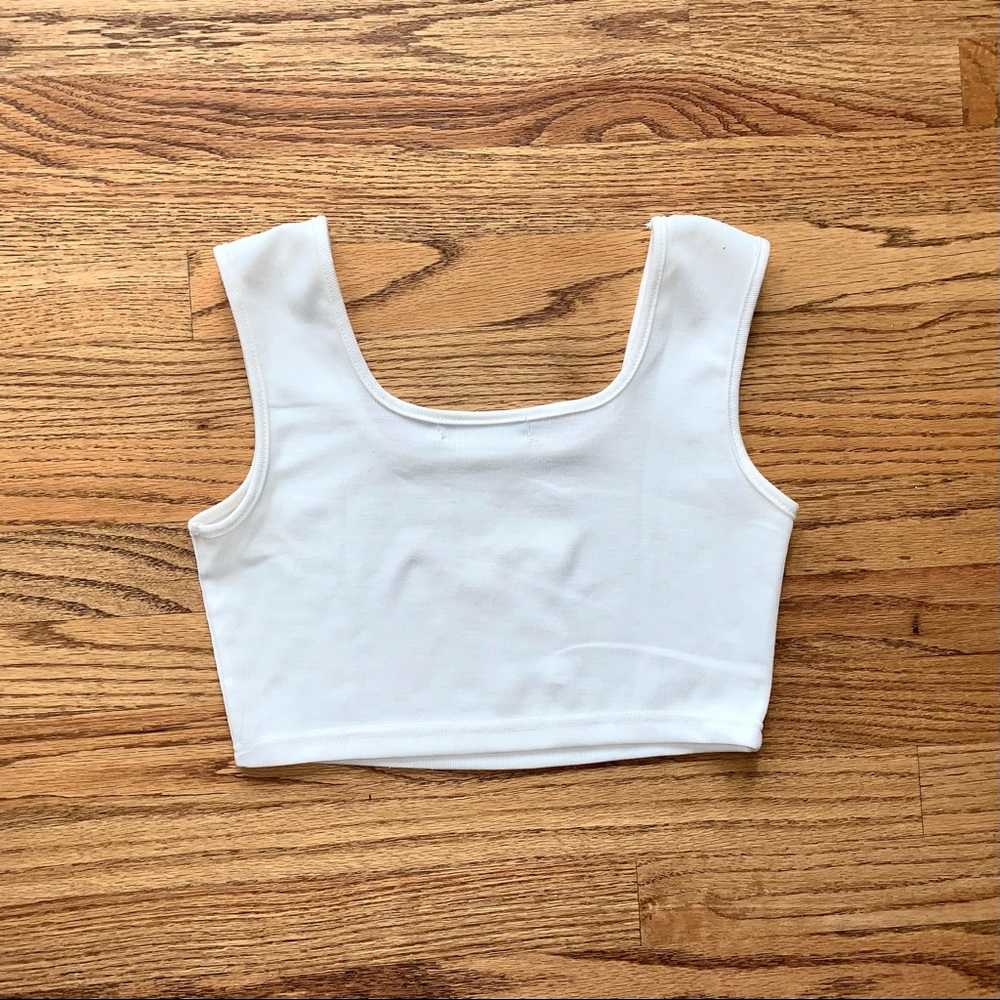 American Ribbed Cropped Tank Top - Picture 3 of 5